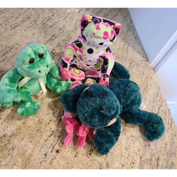 Russ Douglas Kellytoy Toys Frog Stuffed Animal Plush Lot Of 3 Green